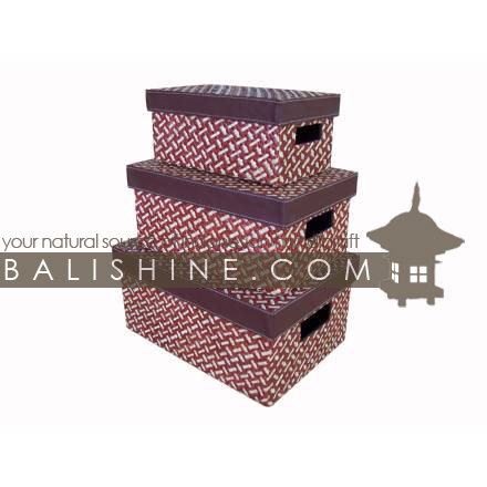 Balishine: Your natural source of indonesian handicraft presents in its Home Decor collection the Box Set Of 3:12JAS42864:This set of 3 rectangulars boxes is produced in Indonesia made from pandanus.  Mix color