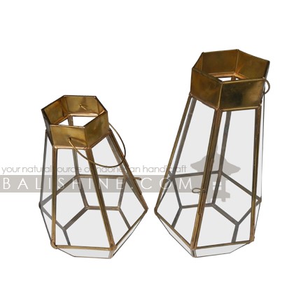 Balishine: Your natural source of indonesian handicraft presents in its Home Decor collection the Brass Candle Holder:13GET168016:Our beautiful handcrafted brass candle holder will add a magical touch in your interior. Can become also lamp shade at your convenience. We have several models with different finishing that can also adapting as indoor or outdoor lamps. Perfect decoration for garden, interior decoration, restaurants and bars.  Vintage, gold, silver, black.
