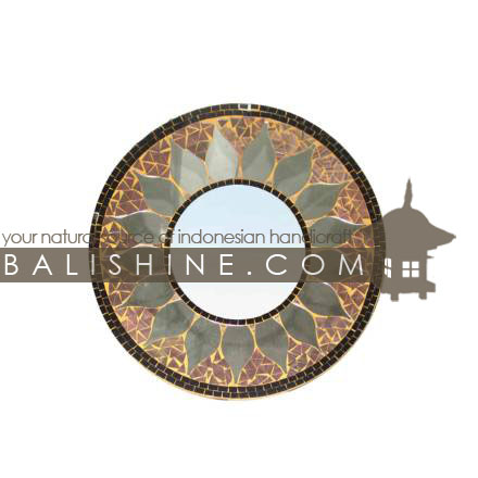Balishine: Your natural source of indonesian handicraft presents in its Home Decor collection the Mirror:17RAH124814:This round mirror is a handicraft of Bali made from mosaic.  Same as picture