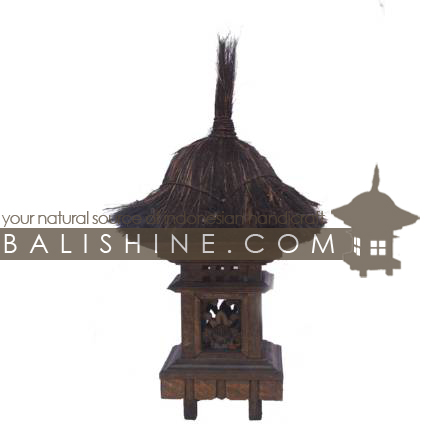 Balishine: Your natural source of indonesian handicraft presents in its Outdoor collection the Garden Temple Lamp King:28PUT2286:This 'King' temple garden light is a handicraft of Bali. made from durian wood  a type of hard forest wood and from leaf of tuak tree.  SOLD WITHOUT ELECTRIC SYSTEM