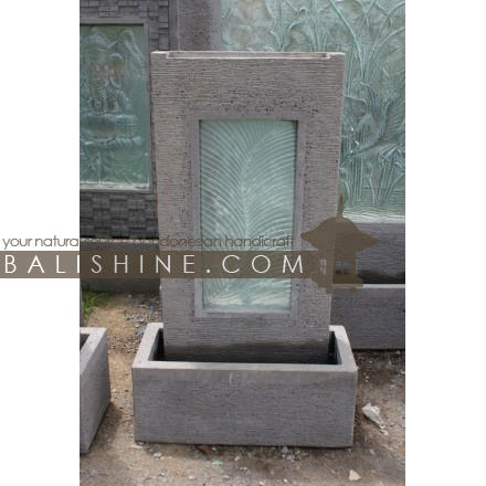 Balishine: Your natural source of indonesian handicraft presents in its Outdoor collection the Water Fountain:218KBG6239:This water fountain is produced in Indonesia, made from ciment and glass.  Sold with pump