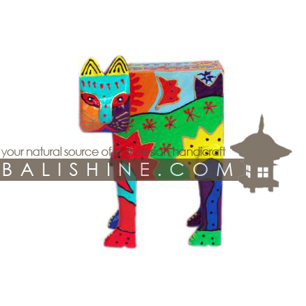 Balishine: Your natural source of indonesian handicraft presents in its Various collection the MoneyBox:415KAG6541:This cat bank is an handicraft of Bali made from albesia wood.  Full color