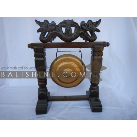 Balishine: Your natural source of indonesian handicraft presents in its Various collection the Decorative Gong:412CIK606745:This music instrument is a handicraft of Bali made from mahogany wood with brass.  