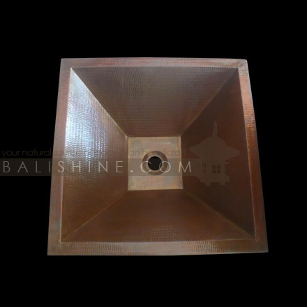 Balishine: Your natural source of indonesian handicraft presents in its Home Decor collection the Copper Sink:11LIS15409:This sink is produced in Indonesia made from copper.  Same as picture
