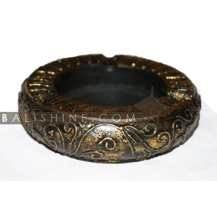 Balishine: Your natural source of indonesian handicraft presents in its Home Decor collection the Wood Ashtray:12DAI116289:This ashtray is produced in Bali and made from albesia wood.  