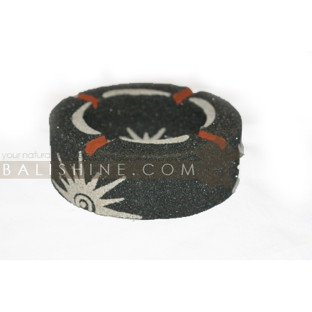 Balishine: Your natural source of indonesian handicraft presents in its Home Decor collection the Wood Ashtray:12DAI116300:This ashtray is produced in Bali and made from albesia wood with colored sand finishing.  