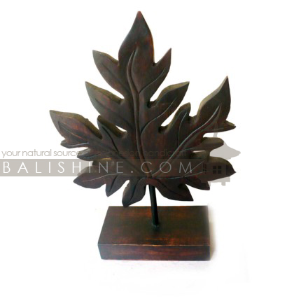 Balishine: Your natural source of indonesian handicraft presents in its Home Decor collection the Sculpture:12INC335787:This original sculpture is produced in Bali made from albasia wood.  Same as picture