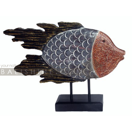 Balishine: Your natural source of indonesian handicraft presents in its Home Decor collection the Sculpture:12NUU335520:This fish sculpture with stand is produced in Indonesia and made from albasia wood.  
