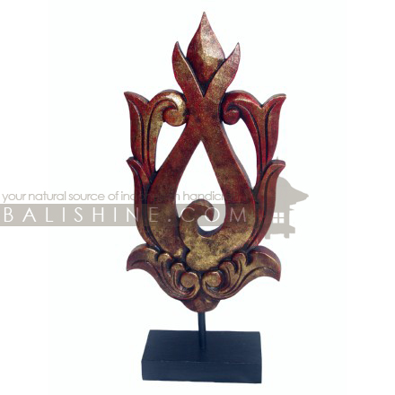 Balishine: Your natural source of indonesian handicraft presents in its Home Decor collection the Sculpture:12NUU335521:This sculpture with stand is produced in Indonesia and made from albasia wood.  