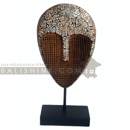 Balishine: Your natural source of indonesian handicraft presents in its Home Decor collection the Sculpture:12NUU335527:This sculpture with stand is produced in Indonesia and made from albasia wood.  