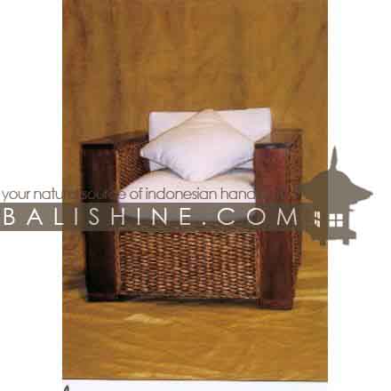 Balishine: Your natural source of indonesian handicraft presents in its Home Decor collection the Chair:114SRI444076:This chair is produced in indonesia, made from banana and teak wood. This price is without cushion.  Several materials are available : seagrass, banana leaf or rotan