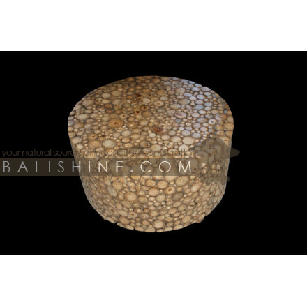 Balishine: Your natural source of indonesian handicraft presents in its Home Decor collection the Coffee Table:114KLM136885:This coffe table is produced in Bali and is made from MDF with teck wood.  For other size, please ask us.