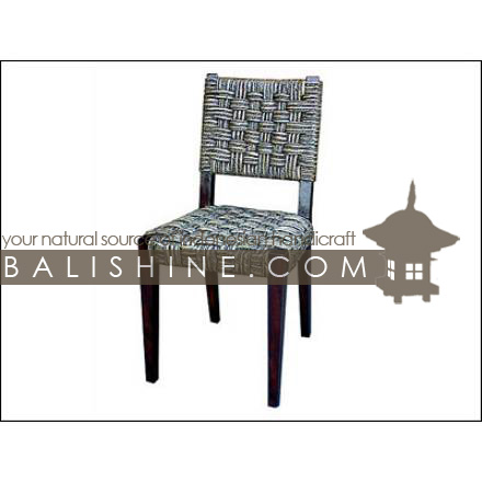 Balishine: Your natural source of indonesian handicraft presents in its Home Decor collection the Dining Chair:114SRI664088:This dining chair is produced in indonesia, made from seagrass and teak wood.  Several materials are available : seagrass, banana leaf or rotan