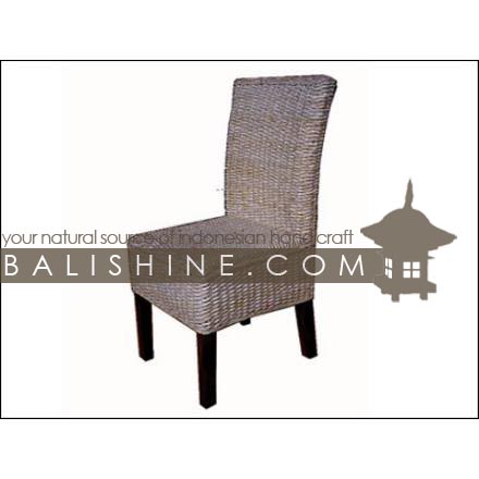 Balishine: Your natural source of indonesian handicraft presents in its Home Decor collection the Dining Chair:114SRI664097:This dining chair is produced in indonesia, made from banana leaf and teak wood.  Several materials are available : seagrass, banana leaf or rotan