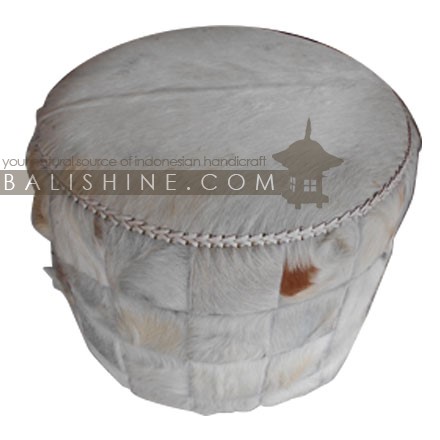 Balishine: Your natural source of indonesian handicraft presents in its Home Decor collection the Leather Ottoman:114TWN667731:This leather ottoman will add a beautiful touch to your house. Handcrafted in Bali. Teak wood and premium leather imported from Java.  