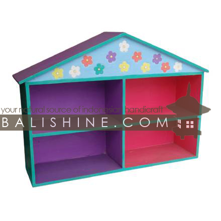 Balishine: Your natural source of indonesian handicraft presents in its Home Decor collection the Funny Puppet House:114RAH624653:This funny puppet house is produced in Bali made from albesia wood.  Mix color