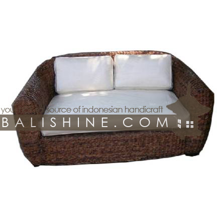 Balishine: Your natural source of indonesian handicraft presents in its Home Decor collection the Sofa:114SRI444049:This sofa is produced in indonesia, made from banana and teak wood. This price is without cushion.  Several materials are available : seagrass, banana leaf or rotan