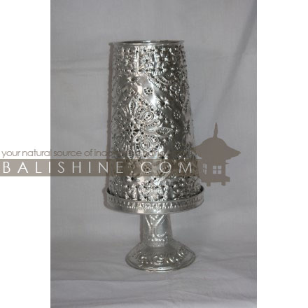 Balishine: Your natural source of indonesian handicraft presents in its Home Decor collection the Aluminium Candle Holder:13PUR166321:This round candle holder is produced in Bali made from aliminium with curving finishing.  