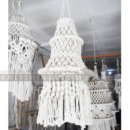 Balishine: Your natural source of indonesian handicraft presents in its Home Decor collection the Gipsy Fiber Macrame Lampshade:13NUS867980:A unique macrame chandelier design. With this macrame hanging lamp shade you'll instantly add a bohemian vibe to your room and it will really warm up a space. It is great for a bedroom, living area, boho wedding background or anywhere where you'd like to bring some texture and interest to your walls.  Handmade, natural, 100% cotton. Available in white or light brown color.