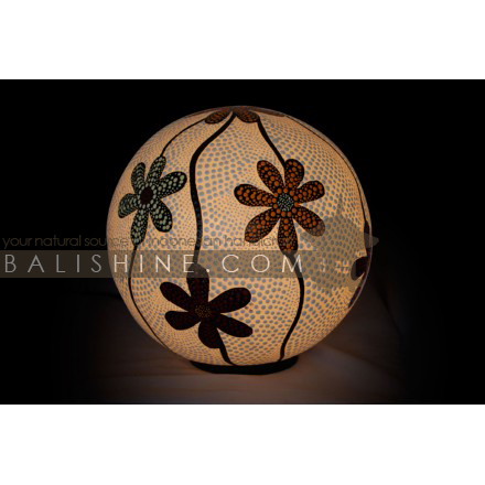 Balishine: Your natural source of indonesian handicraft presents in its Home Decor collection the Lamp:13DUL156423:This lamp is produced in Indonesia made from dot painting resin.  For electric fitting please contact us