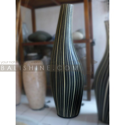 Balishine: Your natural source of indonesian handicraft presents in its Home Decor collection the Lamp :13NAA155433:This lamp is produced in Bali made from resin.  For electric fitting please contact us
