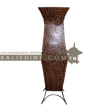 Balishine: Your natural source of indonesian handicraft presents in its Home Decor collection the Lamp:13TRB155388:This lamp is produced in Indonesia made from skin of egg and stainless.  For electric fitting please contact us