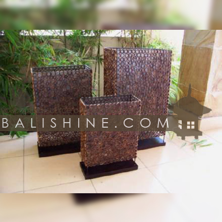 Balishine: Your natural source of indonesian handicraft presents in its Home Decor collection the Rectangular Lamp:13JAS153101:This rectangular lamp is produced in Indonesia made from wood with round pieces of bamboo and resin lamphade.   For electric fitting please contact us