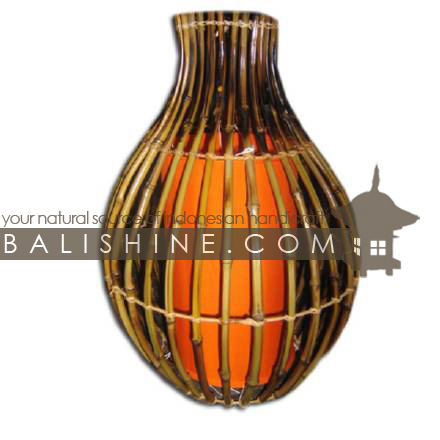 Balishine: Your natural source of indonesian handicraft presents in its Home Decor collection the Round Lamp:13JAS153113:This round lamp is produced in Indonesia made from  bamboo and textile lamphade.   For electric fitting please contact us
