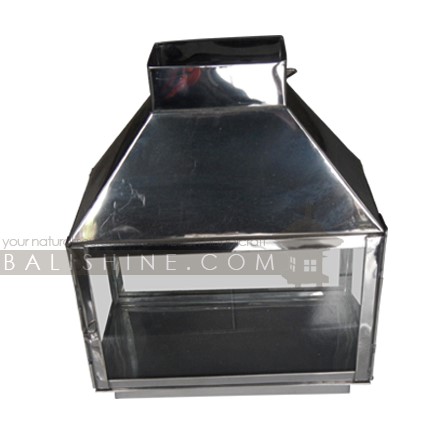 Balishine: Your natural source of indonesian handicraft presents in its Home Decor collection the Warisan Brass Candle Holder:13GET168027:Our beautiful handcrafted brass candle holder will add a magical touch in your interior. Can become also lamp shade at your convenience. We have several models with different finishing that can also adapting as indoor or outdoor lamps. Perfect decoration for garden, interior decoration, restaurants and bars.  Vintage, gold, silver, black.