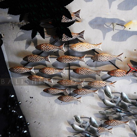 Balishine: Your natural source of indonesian handicraft presents in its Home Decor collection the Black Wash Sardine Wall Frame:17TER507907:This wall frame is produced in Indonesia made from iron base with wooden albasia fish.  Other color possible.