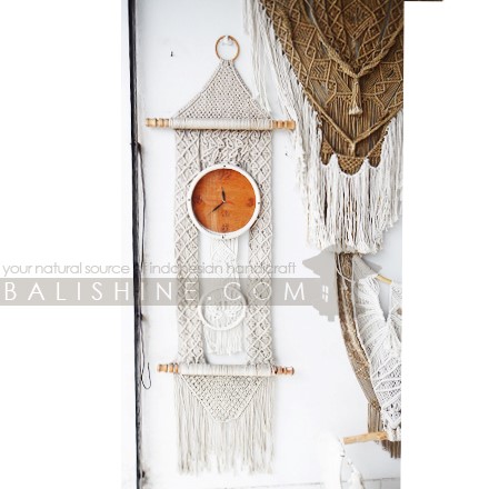 Balishine: Your natural source of indonesian handicraft presents in its Home Decor collection the Fiber Macrame Wall Clock:17NUS837963:With this macrame wall clock you'll instantly add a bohemian vibe to your room and it will really warm up a space. It is great for a bedroom, living area, boho wedding background or anywhere where you'd like to bring some texture and interest to your walls.  Handmade, natural, 100% cotton. Available in white or light brown color.