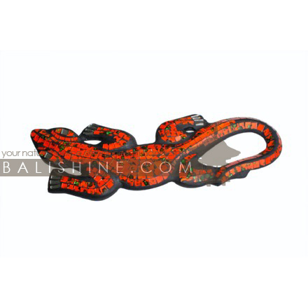 Balishine: Your natural source of indonesian handicraft presents in its Home Decor collection the Gaecko:17ASR486444:This gaecko carving is a handicraft of Bali made from albesia wood and mosaic finishing.  