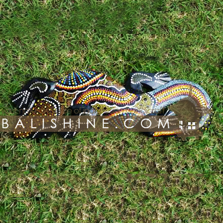 Balishine: Your natural source of indonesian handicraft presents in its Home Decor collection the Gaecko:17CIK483558:This gaecko is a handicraft of Bali made from albesia wood.  Mix color
