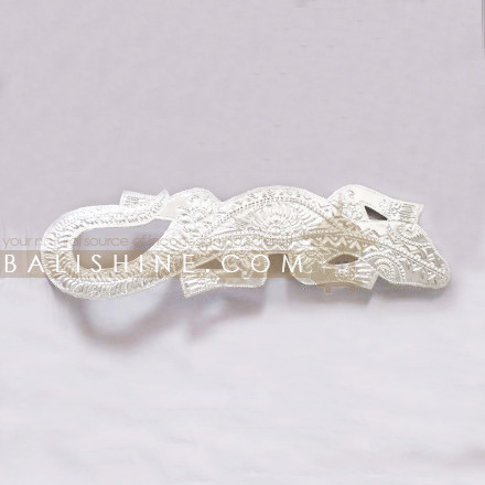 Balishine: Your natural source of indonesian handicraft presents in its Home Decor collection the Gaecko:17PUR486432:This gaecko is produced in Bali made from aluminium.  