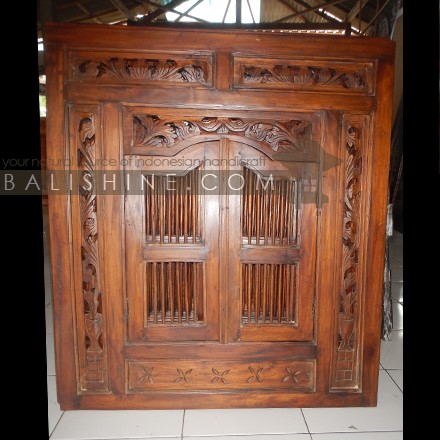 Balishine: Your natural source of indonesian handicraft presents in its Home Decor collection the Java brown Mirror:17BAS127876:This mirror is a handicraft of Bali made from natural carving mahoni wood with mirror 3mm thickness.  
