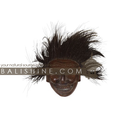Balishine: Your natural source of indonesian handicraft presents in its Home Decor collection the Mask  :17RAM475223:This mask is a handicraft of Bali made from albesia wood.  