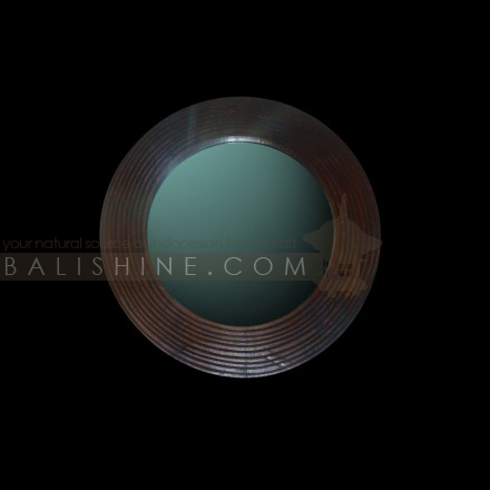 Balishine: Your natural source of indonesian handicraft presents in its Home Decor collection the Mirror:17BKK125425:This round mirror is a handicraft of Bali made from teck wood.  Natural or chocolate color