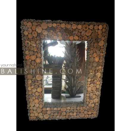 Balishine: Your natural source of indonesian handicraft presents in its Home Decor collection the Mirror:17FOR126774:This mirror is a handicraft of Bali made from recycled drift wood with mirror 3mm.  
