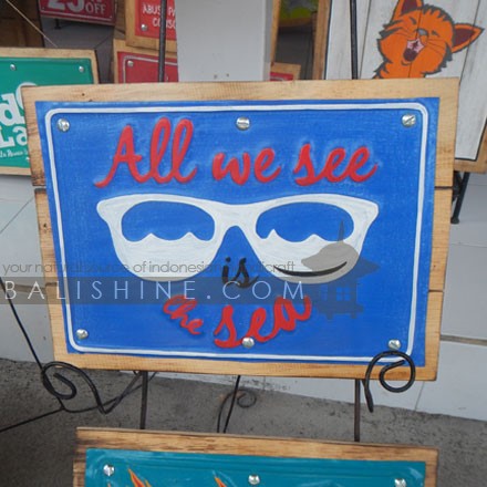 Balishine: Your natural source of indonesian handicraft presents in its Home Decor collection the Wall Frame:17SUA507614:This wall frame is produced in indonesia and made from albasia wood with aluminium.  other colors available.