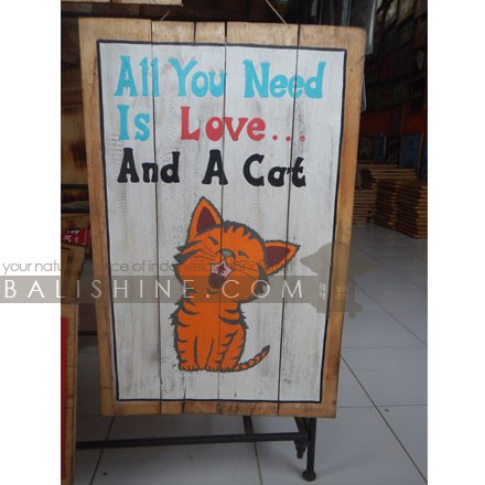 Balishine: Your natural source of indonesian handicraft presents in its Home Decor collection the Wall Frame:17SUA507616:This wall frame is produced in indonesia and made from albasia wood.  other colors available.