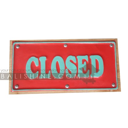Balishine: Your natural source of indonesian handicraft presents in its Home Decor collection the Wall Frame:17SUA507619:This wall frame is produced in indonesia and made from albasia wood with aluminium.  other colors available.