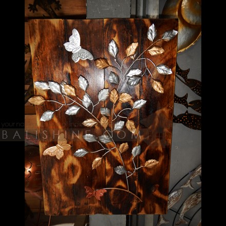 Balishine: Your natural source of indonesian handicraft presents in its Home Decor collection the Flower Wall Frame:17TER507904:This wall frame is produced in Indonesia made from albasia wooden base with flowers made from aluminium.  