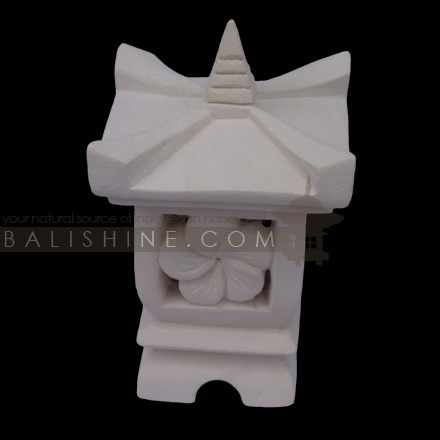 Balishine: Your natural source of indonesian handicraft presents in its Outdoor collection the Garden Lamp:28DEL5616:This garden lamp is produced in Indonesia, made from natural white lime stone.  Sold without electric system fitting.