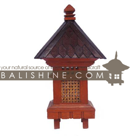 Balishine: Your natural source of indonesian handicraft presents in its Outdoor collection the Garden Temple Lamp:28PUT2298:This 'Rattan Sirap' temple garden light is a handicraft of Bali. made from rattan and 'Kamper' wood   a type of hard forest wood.  SOLD WITHOUT ELECTRIC SYSTEM