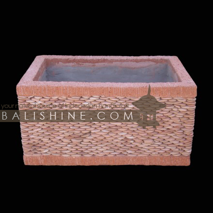 Balishine: Your natural source of indonesian handicraft presents in its Outdoor collection the Pot:242MCP5327:This pot is produced in Indonesia, made from cement and stone.  White or pink color