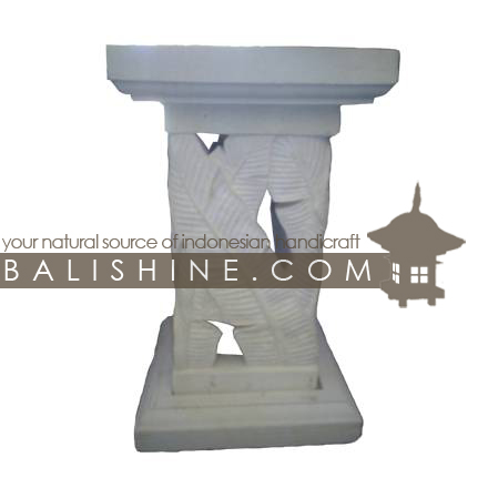 Balishine: Your natural source of indonesian handicraft presents in its Outdoor collection the Pedestral:210BIB3637:This square pedestral is produced in Indonesia, made from lime stone  white color