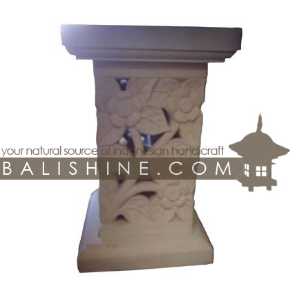 Balishine: Your natural source of indonesian handicraft presents in its Outdoor collection the Pedestral:210BIB3639:This square pedestral is produced in Indonesia, made from lime stone  white color