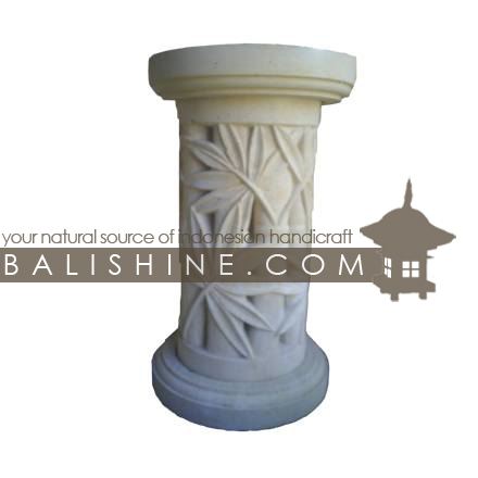 Balishine: Your natural source of indonesian handicraft presents in its Outdoor collection the Pedestral:210BIB3640:This round pedestral is produced in Indonesia, made from lime stone  white color