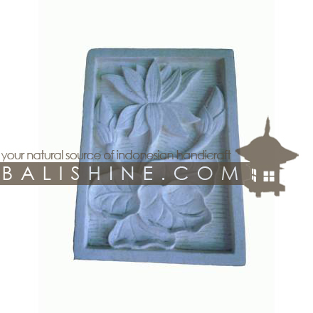 Balishine: Your natural source of indonesian handicraft presents in its Outdoor collection the Stone Frame:211BIB3642:This stone frame is produced in Indonesia, made from lime stone with curving flowers  white color