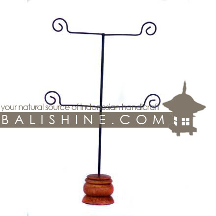 Balishine: Your natural source of indonesian handicraft presents in its The shop accessories collection the Earings Holder 2 Lines:39PLA2359:This earings holder is produced in Bali made from Jempinis wood and stainless.  The colors available are Black, Brown, Dark Brown or Red.